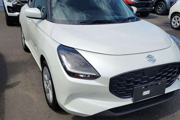 2024 Suzuki Swift Hybrid Plus UZ