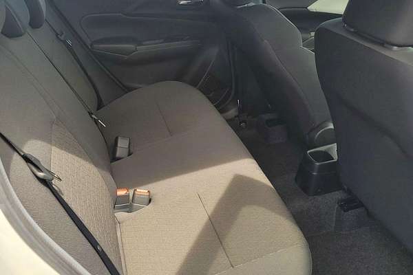 2024 Suzuki Swift Hybrid Plus UZ