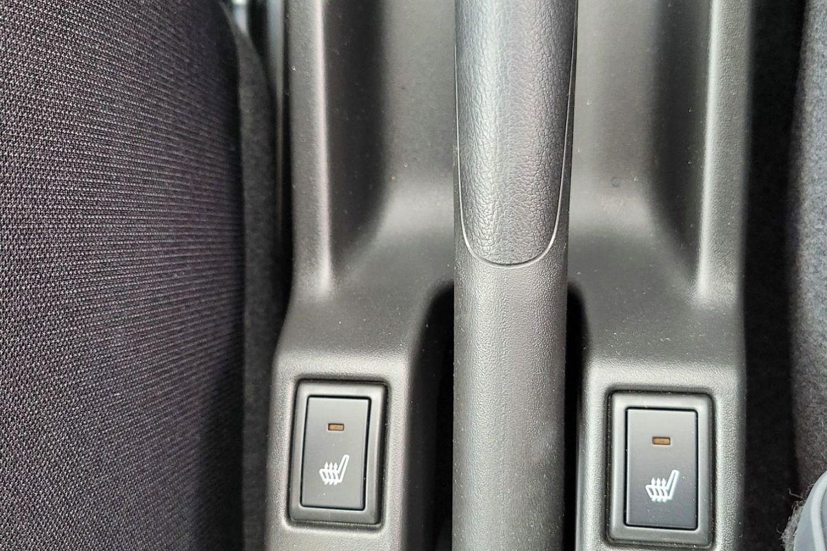 2024 Suzuki Swift Hybrid Plus UZ