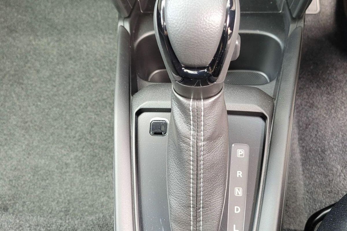 2024 Suzuki Swift Hybrid Plus UZ