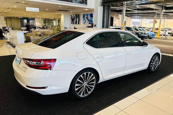 2019 SKODA Superb 162TSI NP