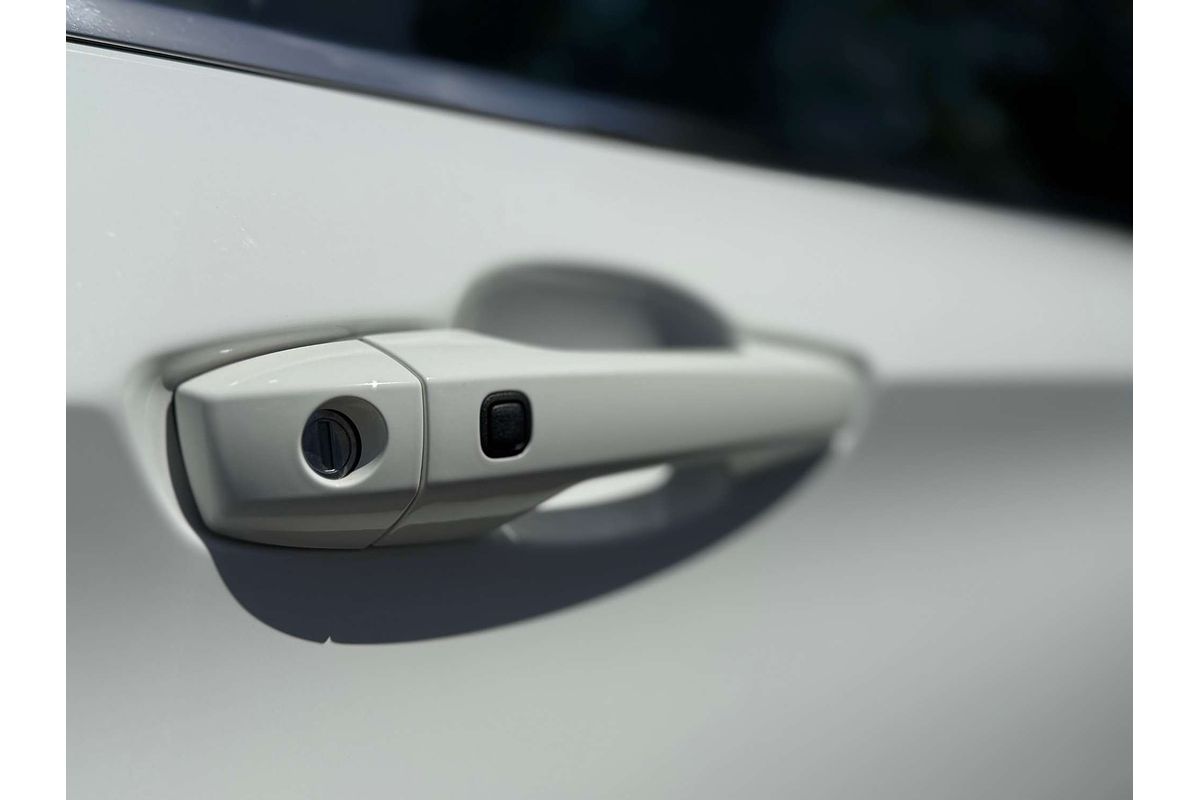 2025 Mitsubishi Outlander LS ZM