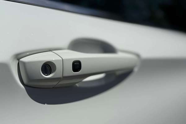 2025 Mitsubishi Outlander LS ZM