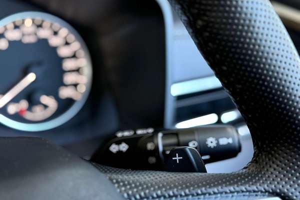 2025 Mitsubishi Outlander LS ZM