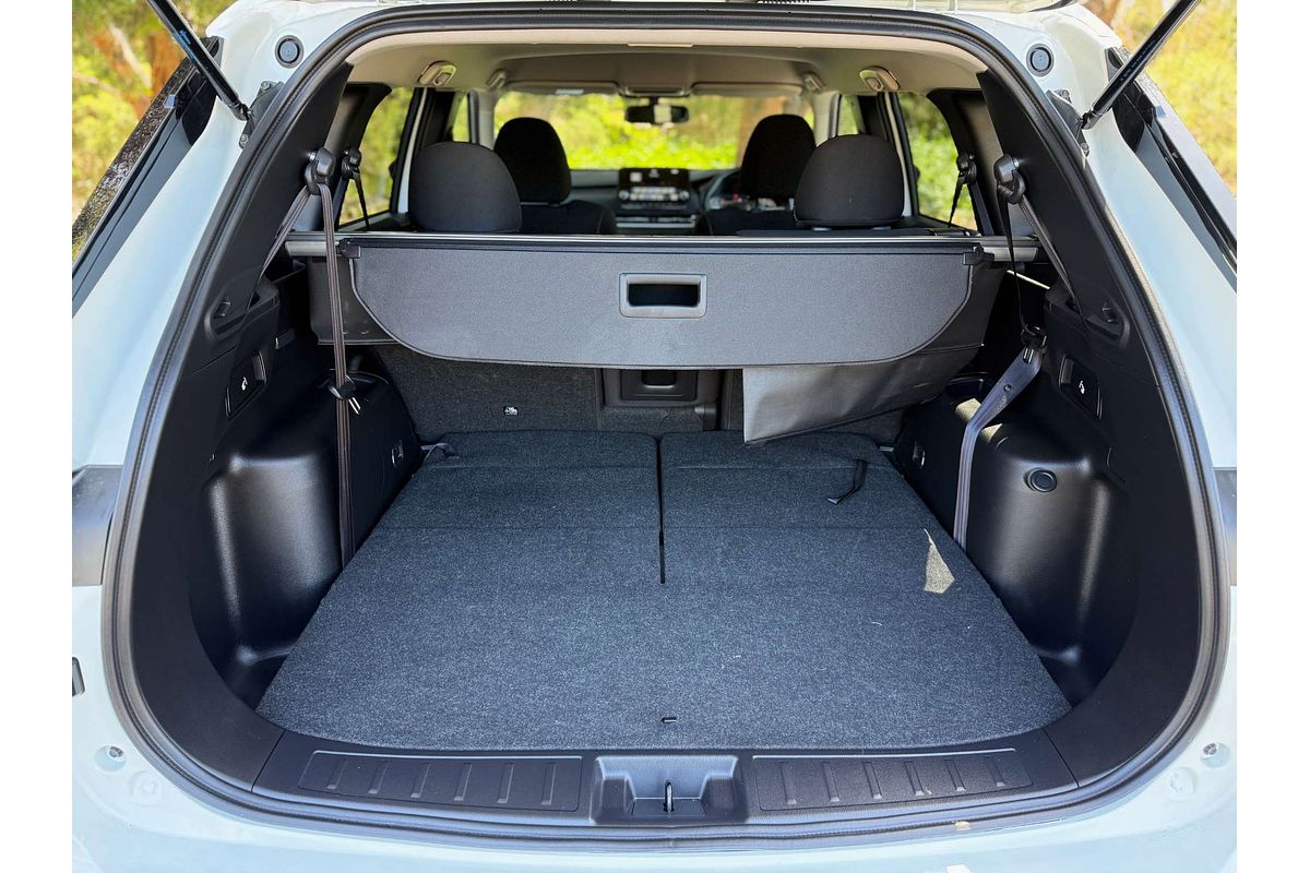 2025 Mitsubishi Outlander LS ZM