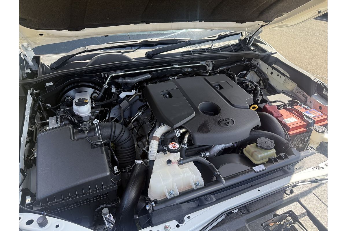 2017 Toyota Hilux Workmate GUN122R Rear Wheel Drive