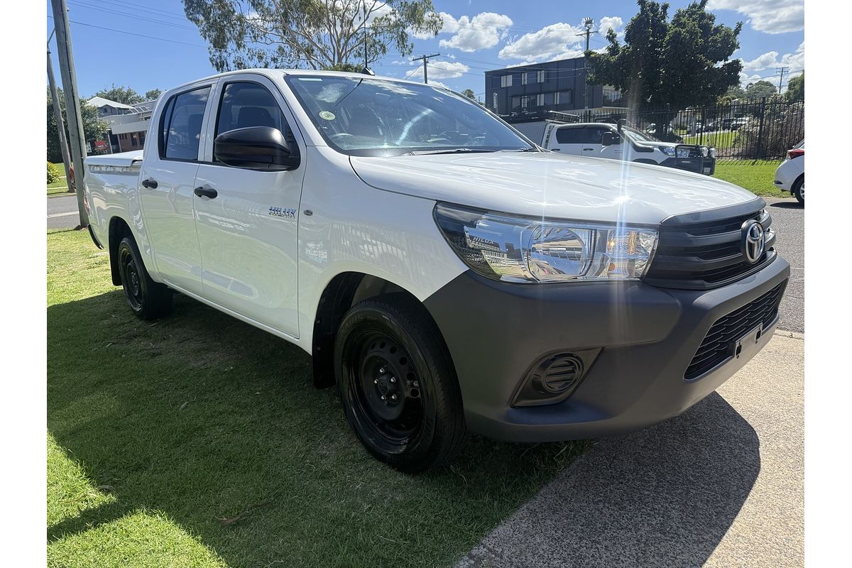 2017 Toyota Hilux Workmate GUN122R Rear Wheel Drive