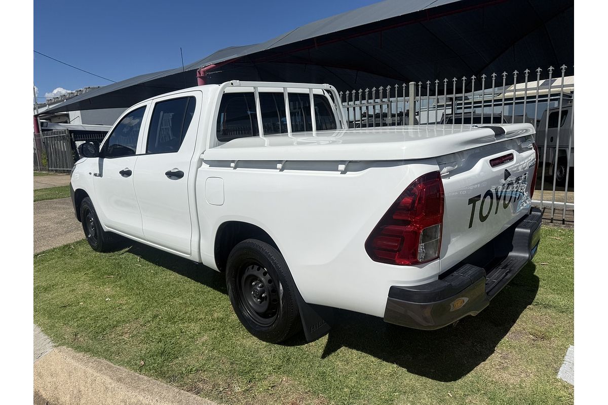 2017 Toyota Hilux Workmate GUN122R Rear Wheel Drive