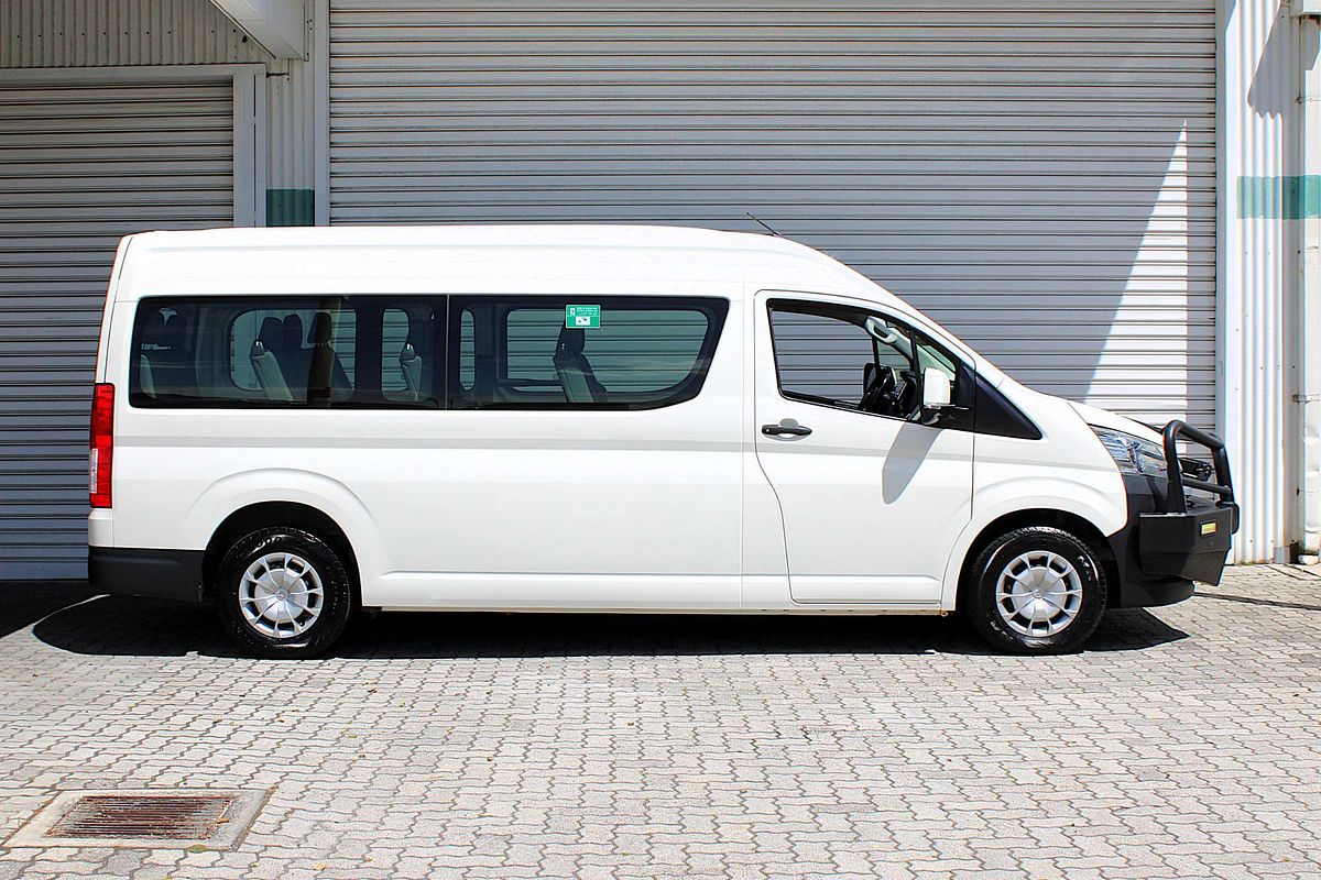 2021 Toyota Hiace Commuter GDH322R ELWB High Roof