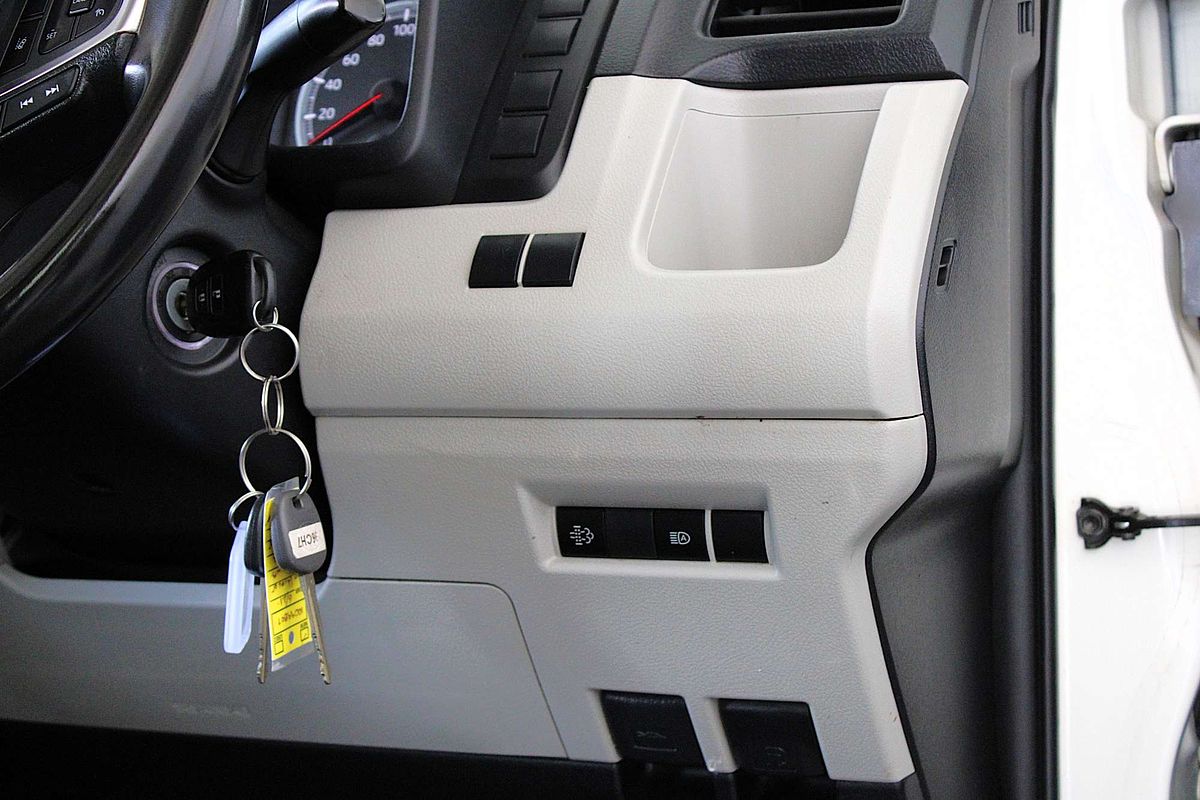 2021 Toyota Hiace Commuter GDH322R ELWB High Roof