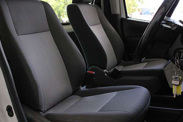 2021 Toyota Hiace Commuter GDH322R ELWB High Roof