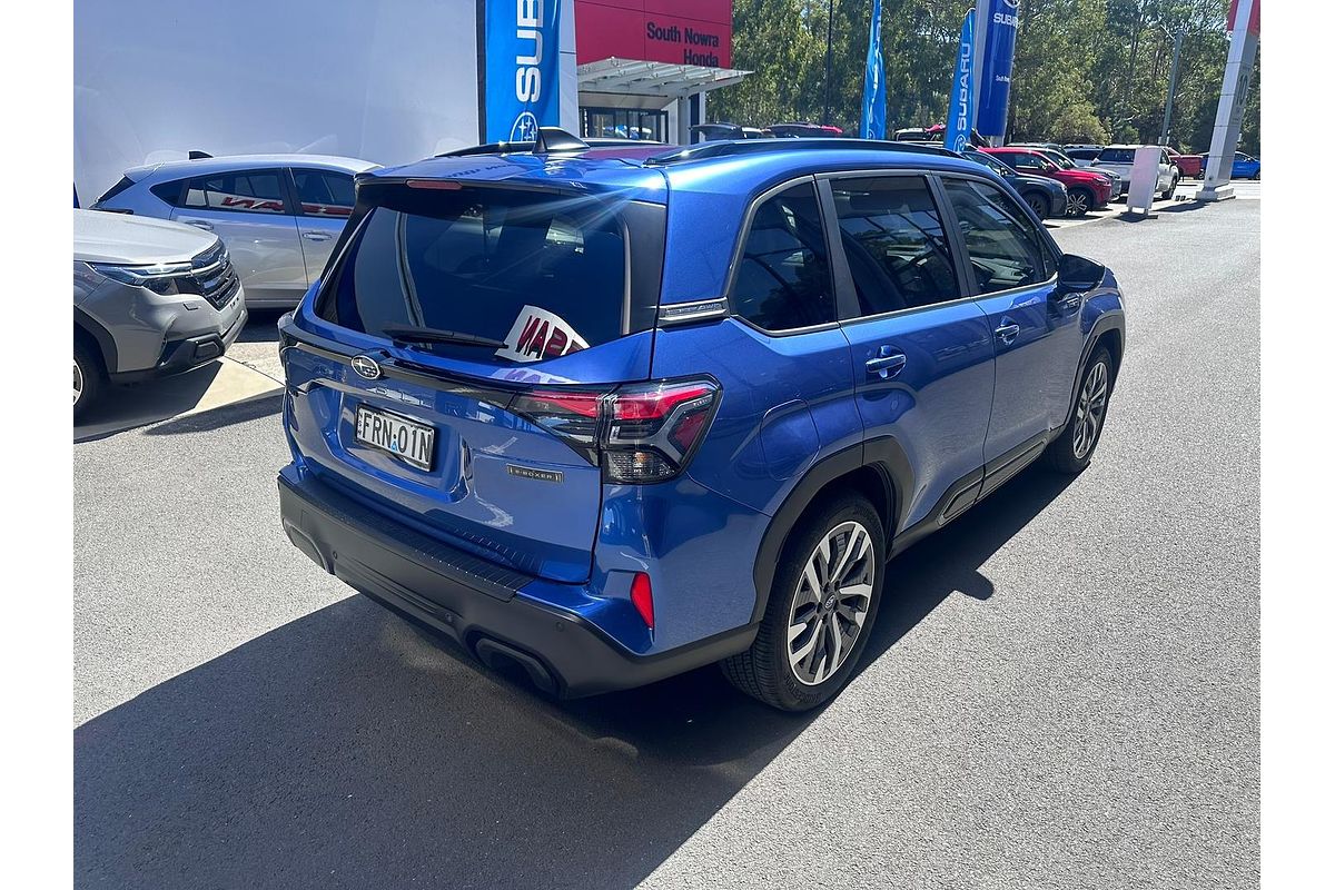 2025 Subaru Forester Hybrid Touring S6