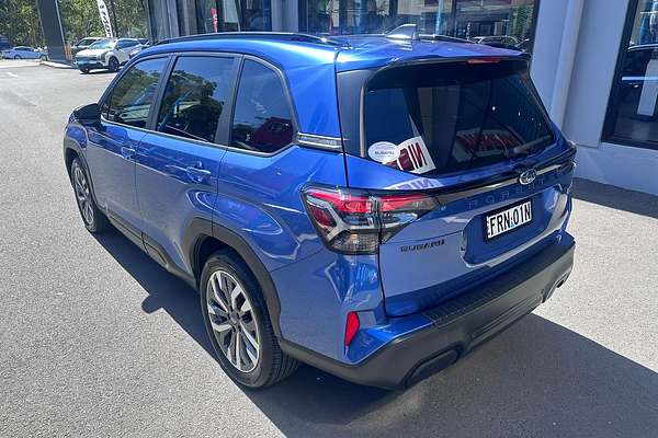 2025 Subaru Forester Hybrid Touring S6