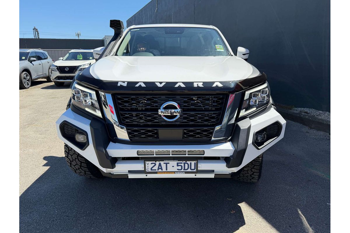 2025 Nissan Navara ST D23 4X4
