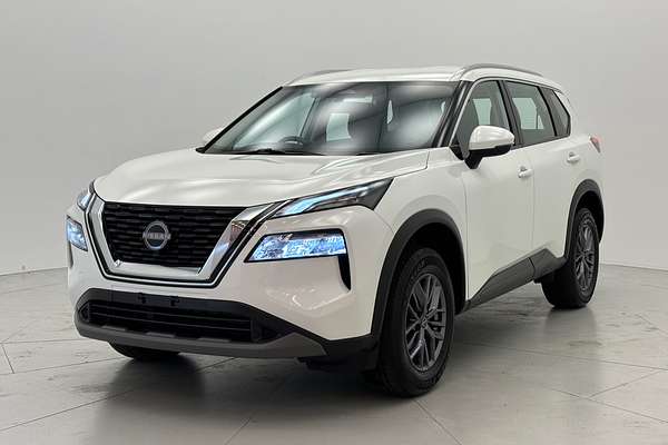 2025 Nissan X-TRAIL ST T33