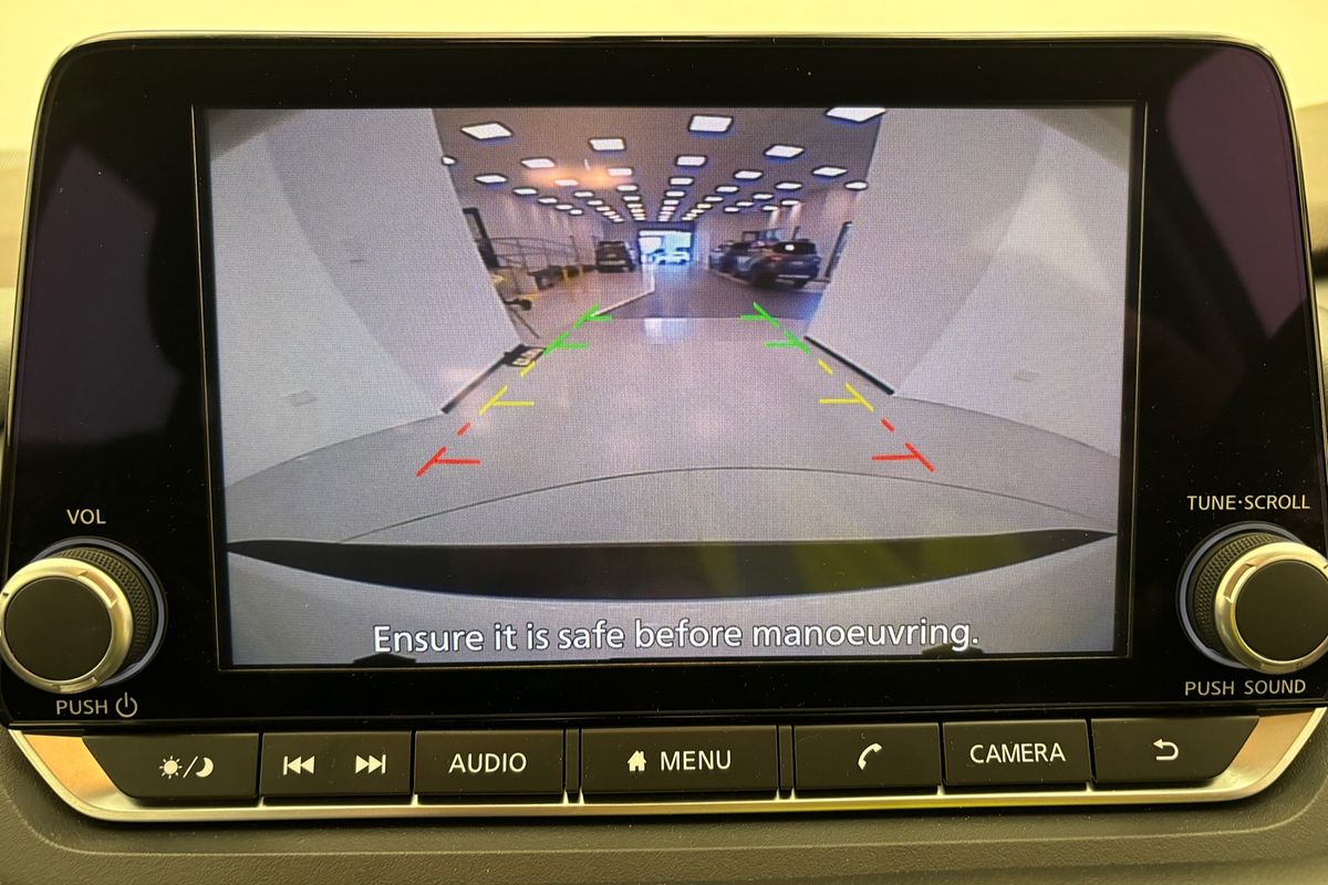 2025 Nissan X-TRAIL ST T33