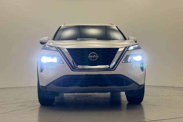 2025 Nissan X-TRAIL ST T33