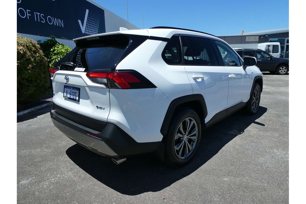 2025 Toyota RAV4 GXL AXAH52R