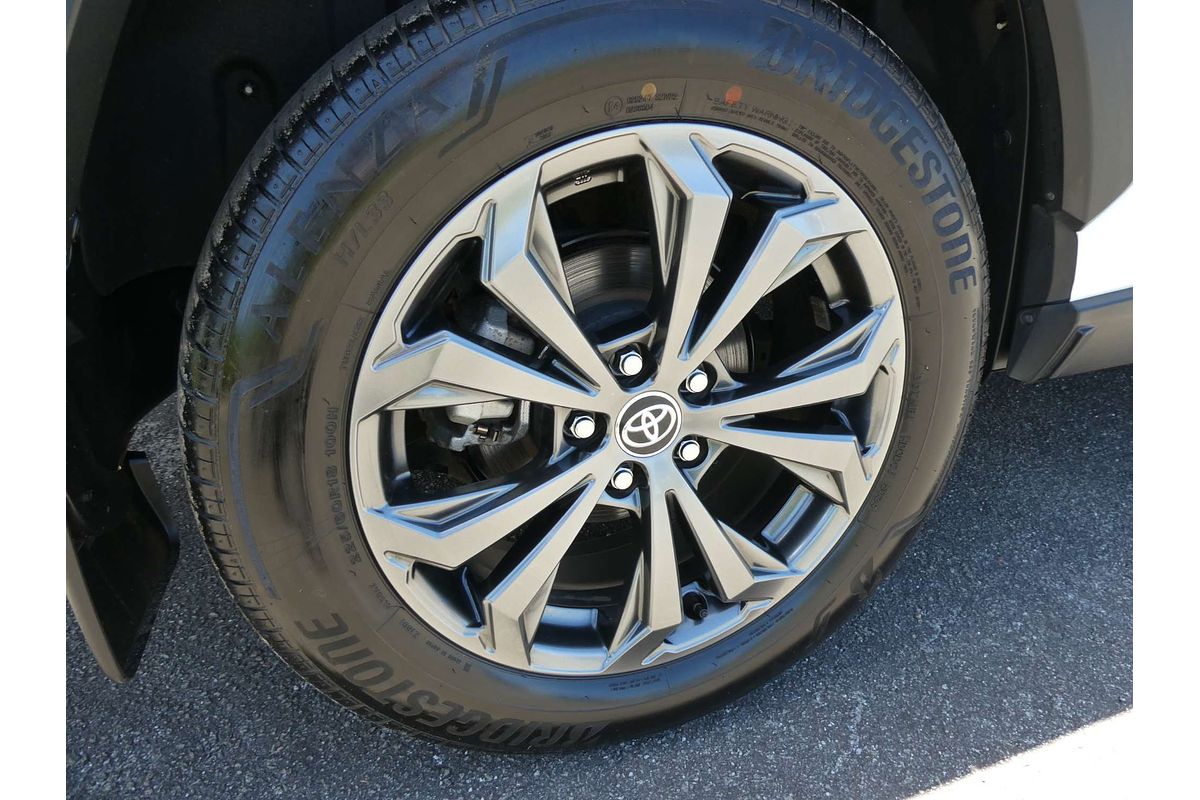 2025 Toyota RAV4 GXL AXAH52R