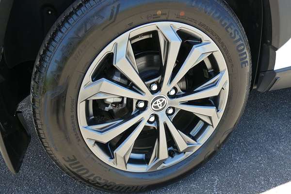 2025 Toyota RAV4 GXL AXAH52R