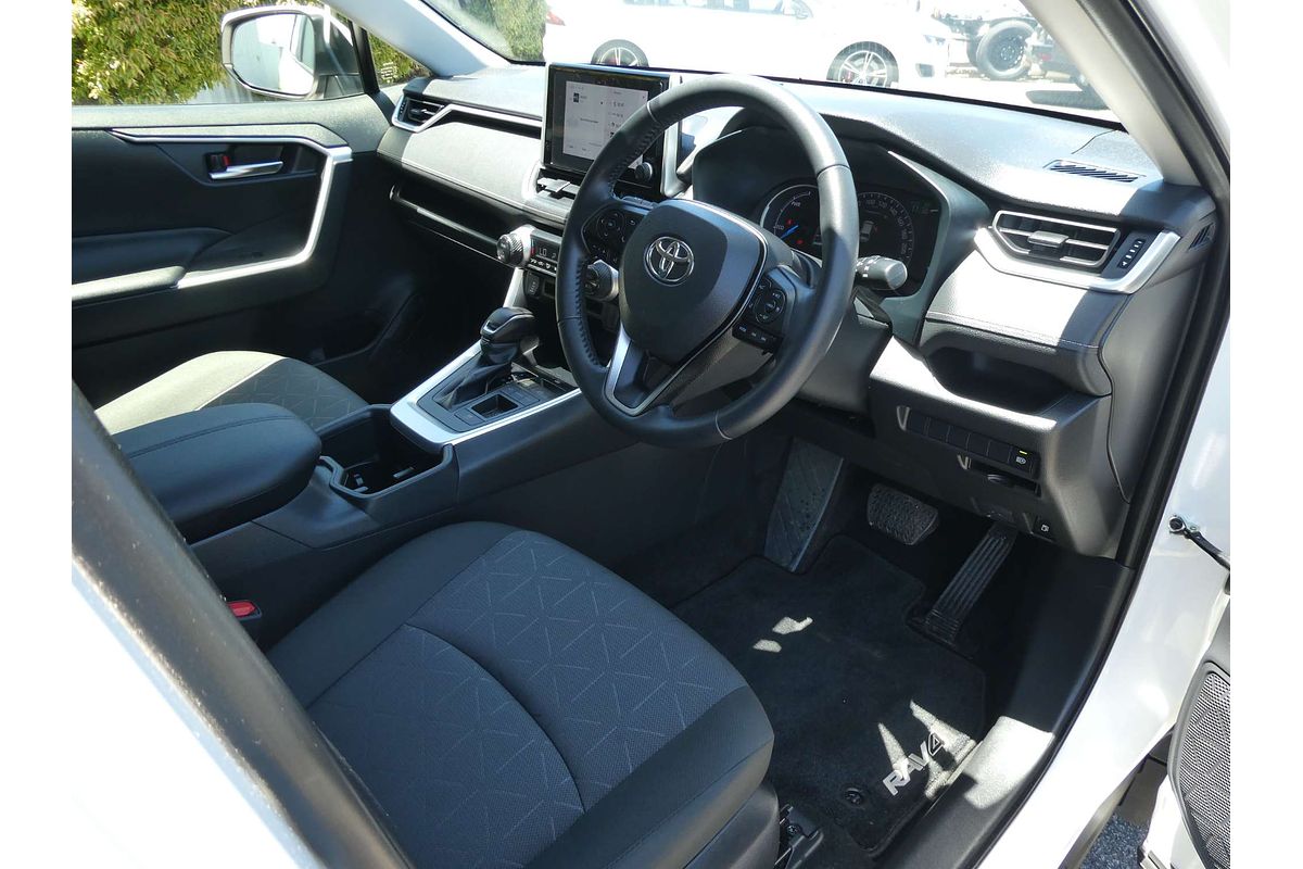 2025 Toyota RAV4 GXL AXAH52R