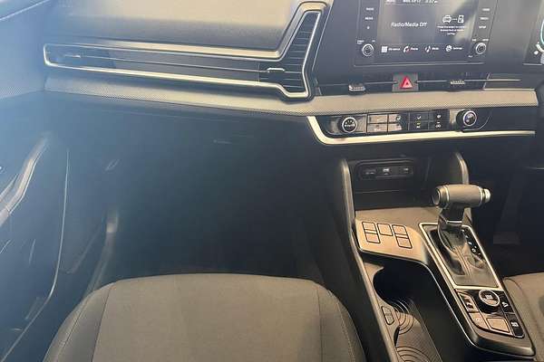 2024 Kia Sportage S NQ5