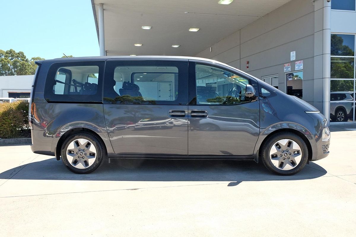 2022 Hyundai STARIA US4.V2