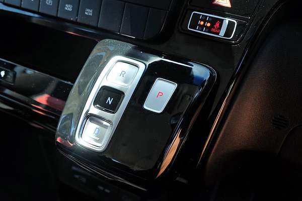 2022 Hyundai STARIA US4.V2