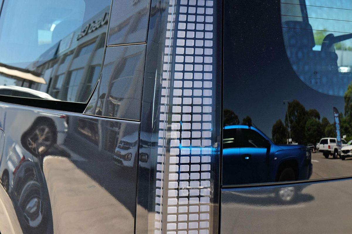 2022 Hyundai STARIA US4.V2