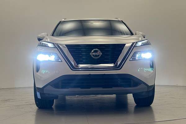 2024 Nissan X-TRAIL ST-L T33