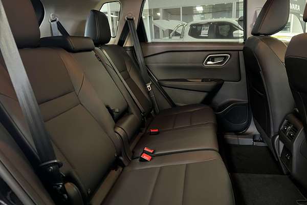 2025 Nissan X-TRAIL N-TREK T33