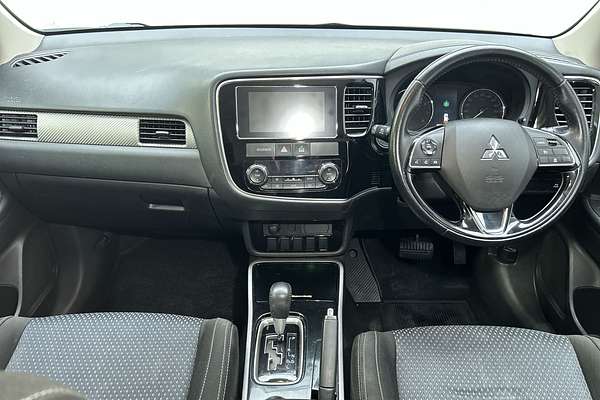 2016 Mitsubishi Outlander LS Safety Pack ZK