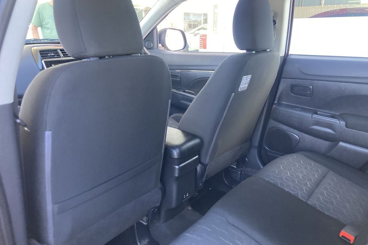 2022 Mitsubishi ASX ES XD