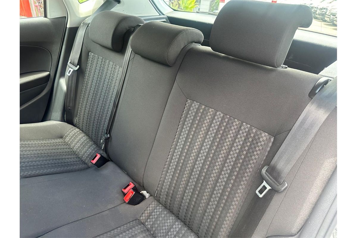 2015 Volkswagen Polo 66TSI Trendline 6R