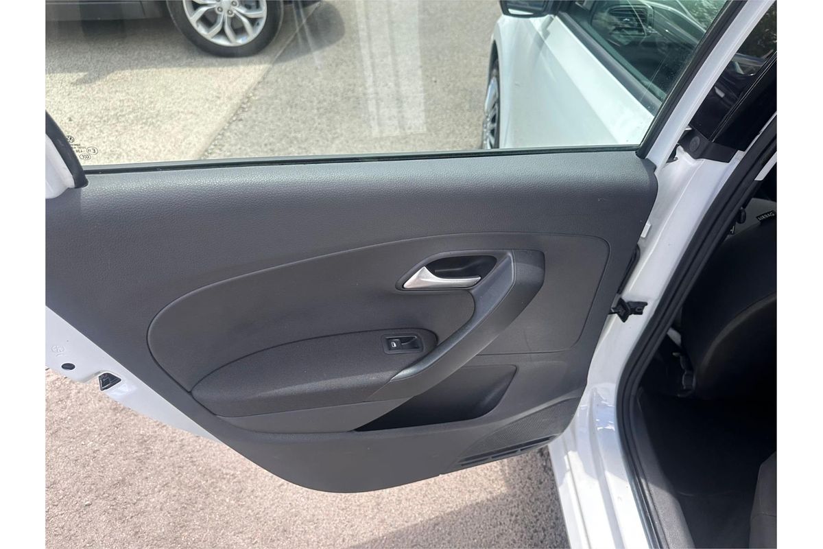 2015 Volkswagen Polo 66TSI Trendline 6R