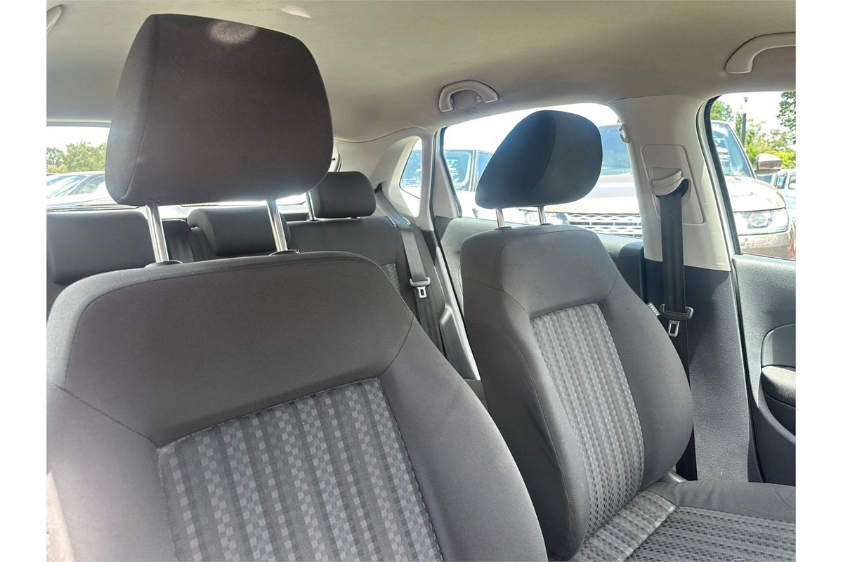 2015 Volkswagen Polo 66TSI Trendline 6R