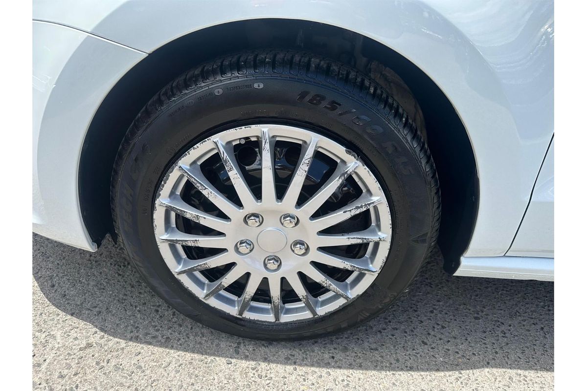 2015 Volkswagen Polo 66TSI Trendline 6R