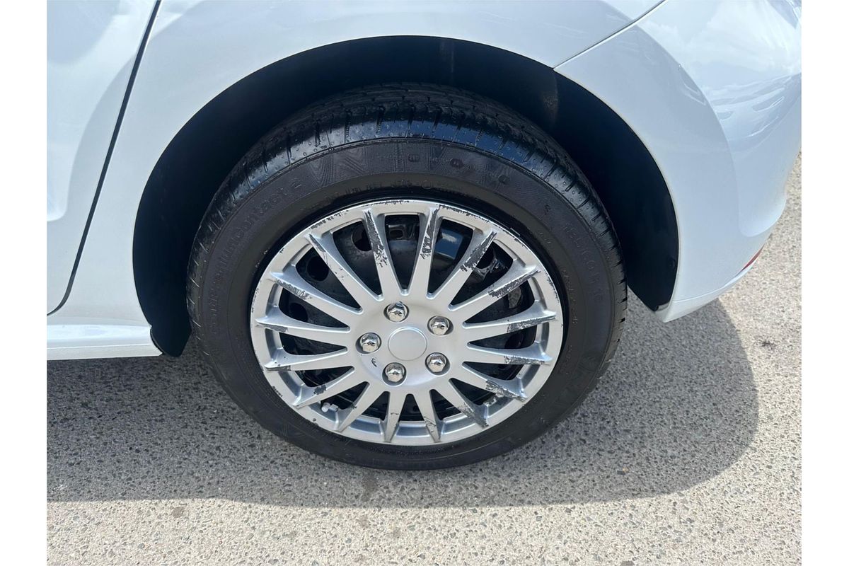 2015 Volkswagen Polo 66TSI Trendline 6R