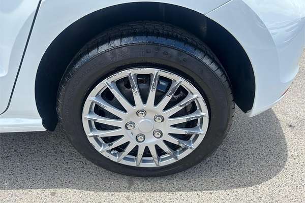 2015 Volkswagen Polo 66TSI Trendline 6R