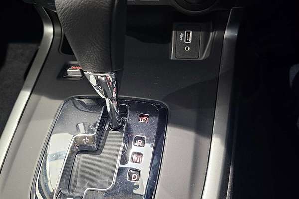 2024 Nissan Navara ST D23 4X4