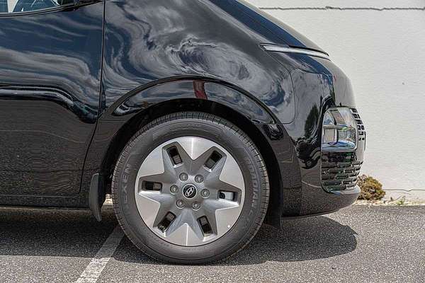 2025 Hyundai STARIA Highlander US4.V3