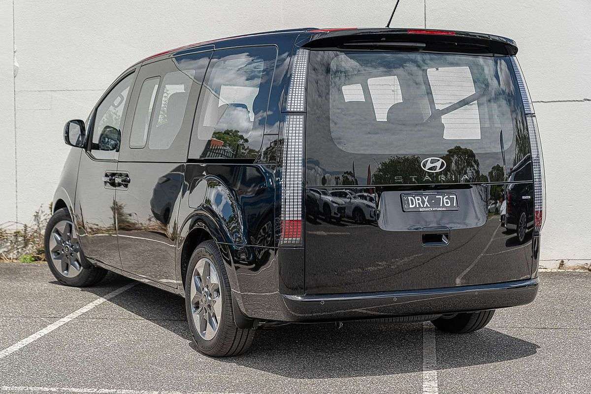 2025 Hyundai STARIA Highlander US4.V3