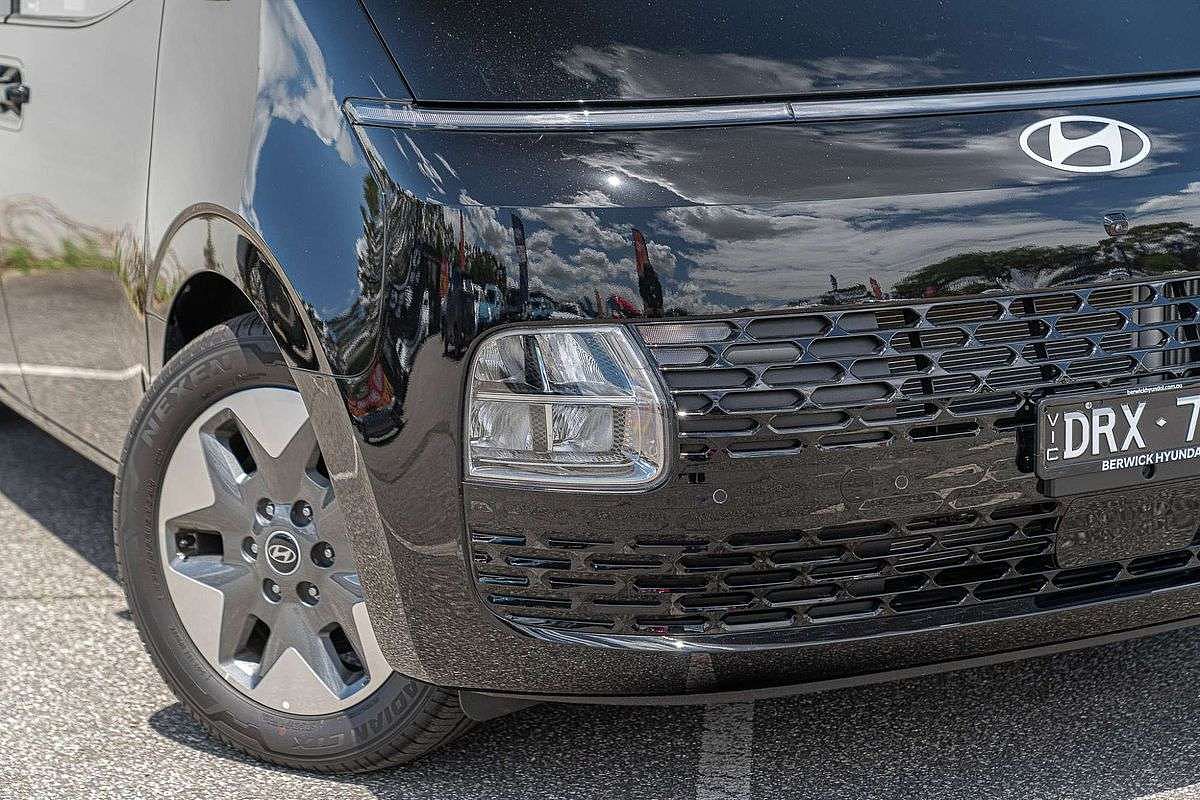 2025 Hyundai STARIA Highlander US4.V3