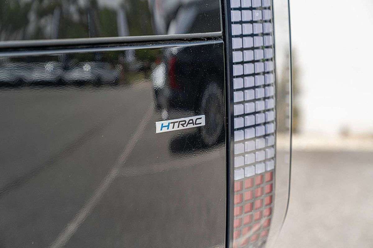 2025 Hyundai STARIA Highlander US4.V3