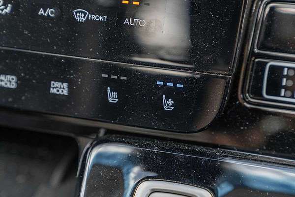 2025 Hyundai STARIA Highlander US4.V3