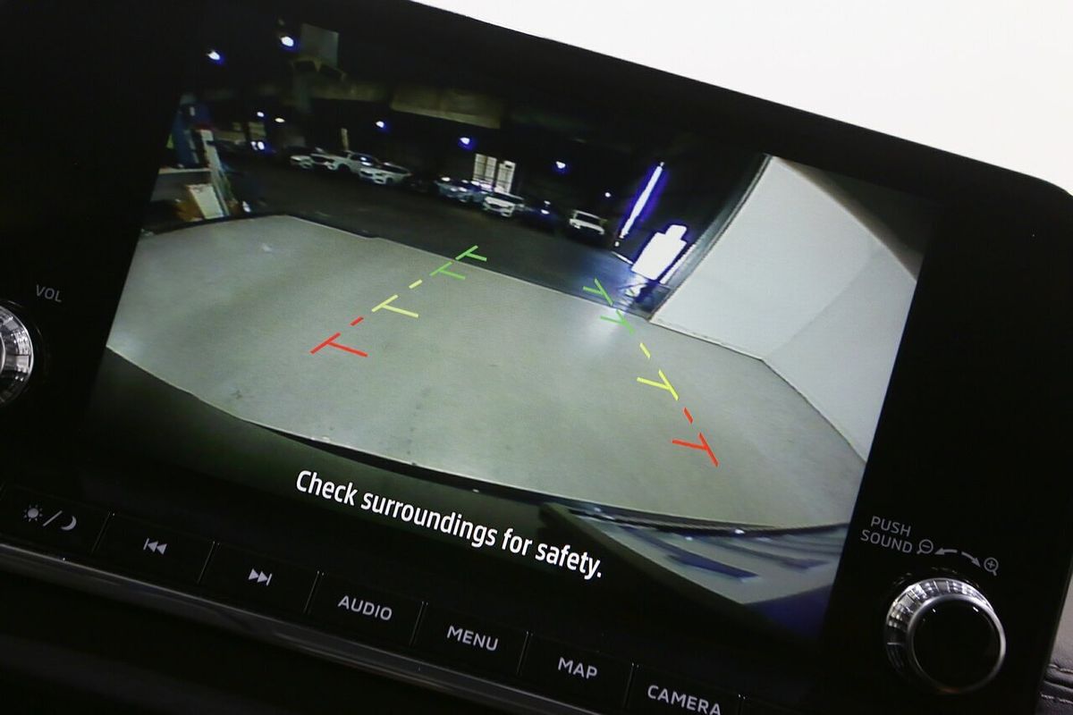 2024 Mitsubishi Outlander LS ZM