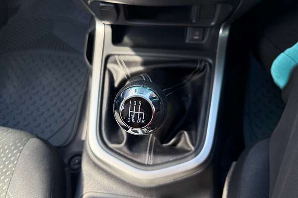 2019 Nissan Navara RX D23 Series 3 Rear Wheel Drive