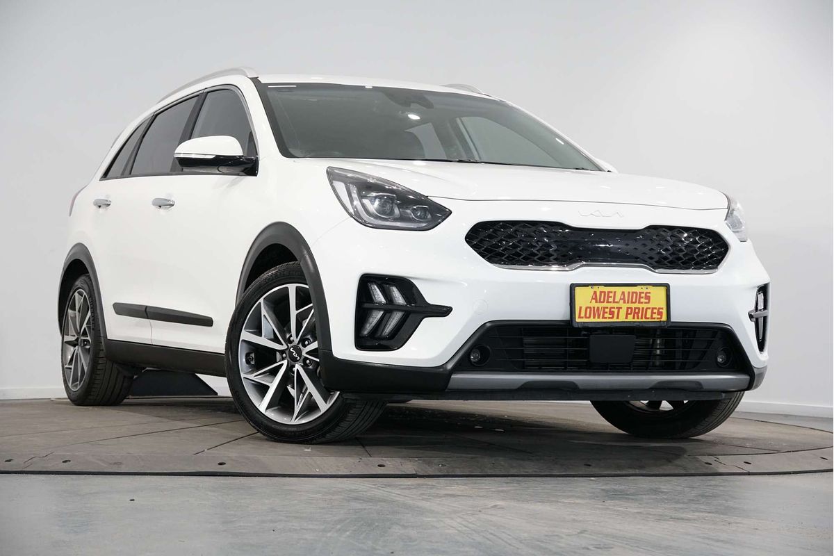2021 Kia Niro Hybrid Sport DE