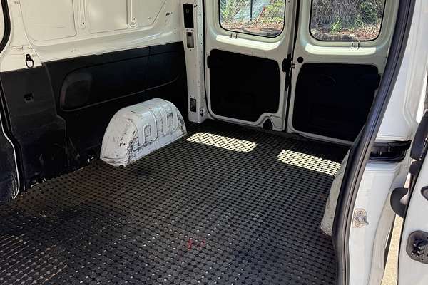 2022 Mitsubishi Express GLX+ SN LWB