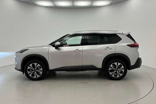 2025 Nissan X-TRAIL ST-L T33